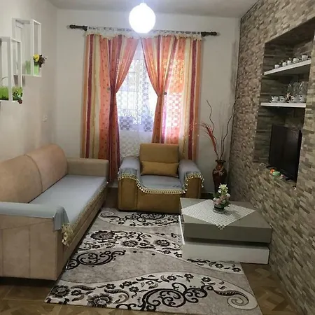 Adresa: Lagja Pavaresia, Rruga Shyqyri Alimerko , Vlore, Albania Vlorë